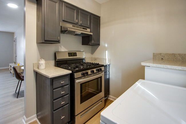 2/1.5 cocina - The Shift Residences- East Memphis