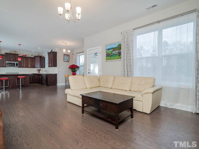 Foto del edificio - 1604 Drift Falls Ln