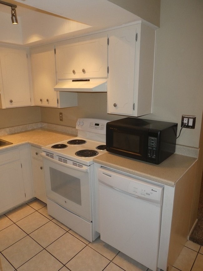 Foto del edificio - 6721 E McDowell Rd