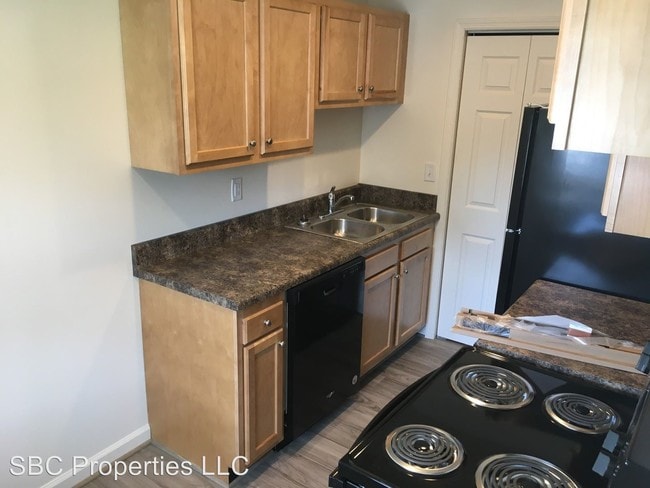 Building Photo - 1 br, 1 bath House - 2230 Plantation Road, NE