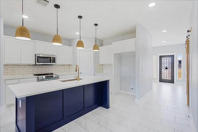 Foto del edificio - 2355 County Road 376