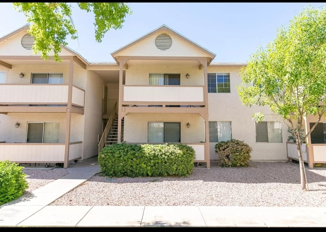 Exterior - 616 S Hardy Dr