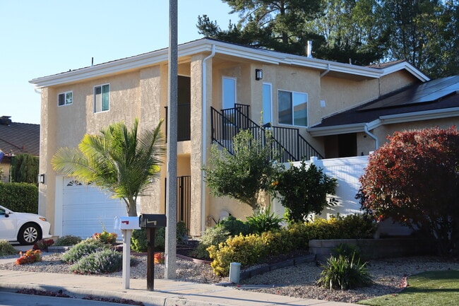 Building Photo - 4268 Silverado Dr