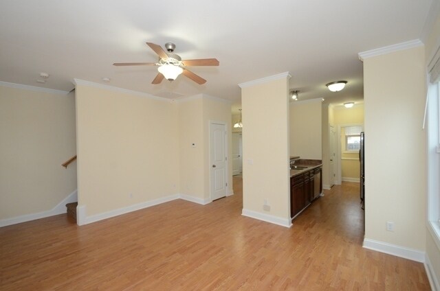 Foto del edificio - Beautiful 2-story home