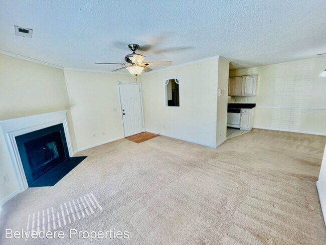 Building Photo - 3 br, 2 bath House - 7133-D W Friendly Ave