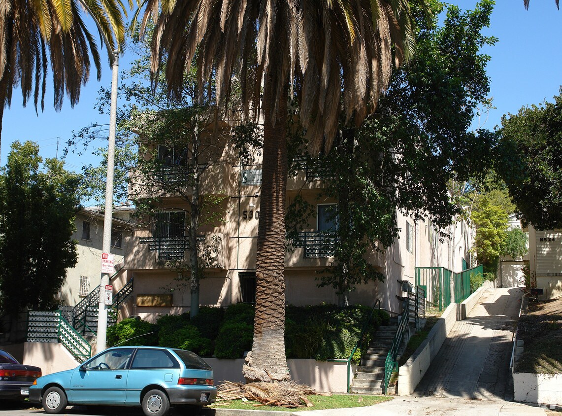Foto del edificio - 530 N Ardmore Ave