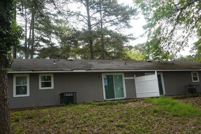 Foto del edificio - 8297 Glenwoods Terrace