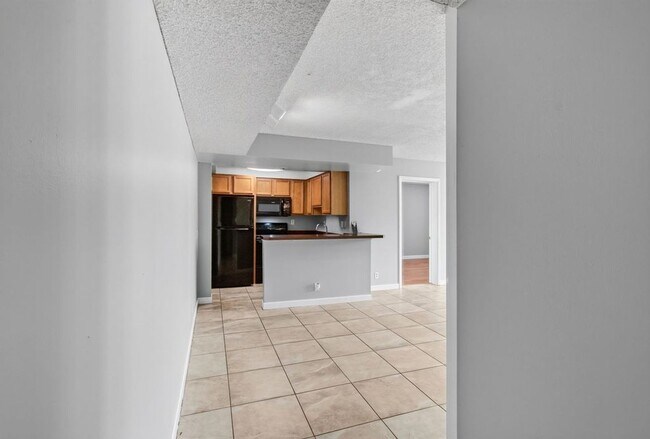 Photo - TWO BEDROOM TWO BATHROOM!! WATERFRONT COMMUNITY!! Apartment