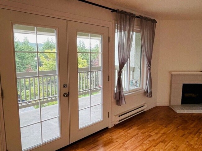 Photo - Spacious 2Bd/2Bath Condo located in The Ri...