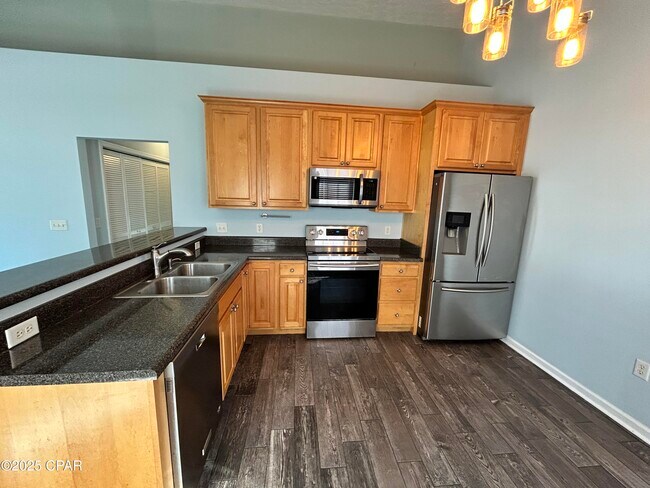 Foto del edificio - 2612 Oakmont Dr