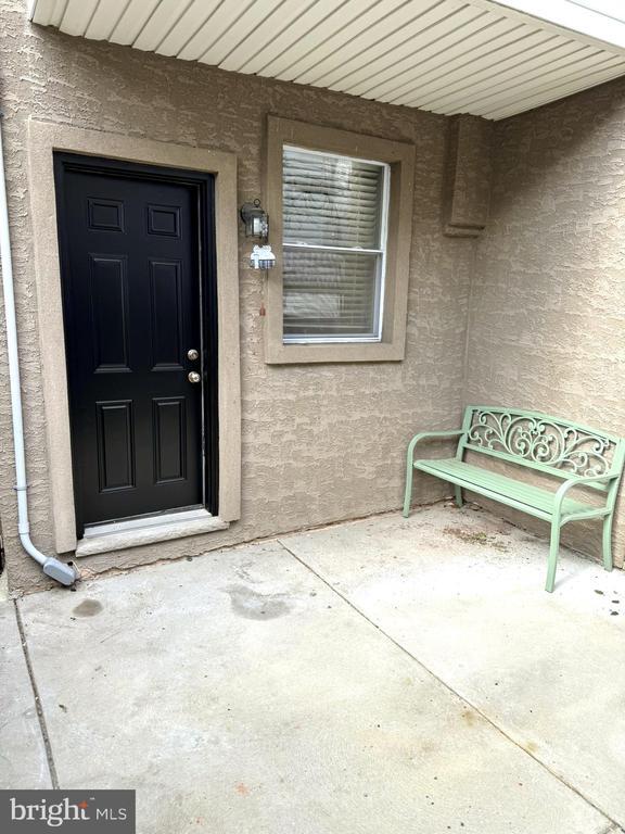 Building Photo - 2531 S Warnock St