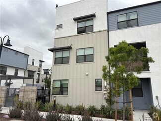 Building Photo - 4061 E Luna Paseo