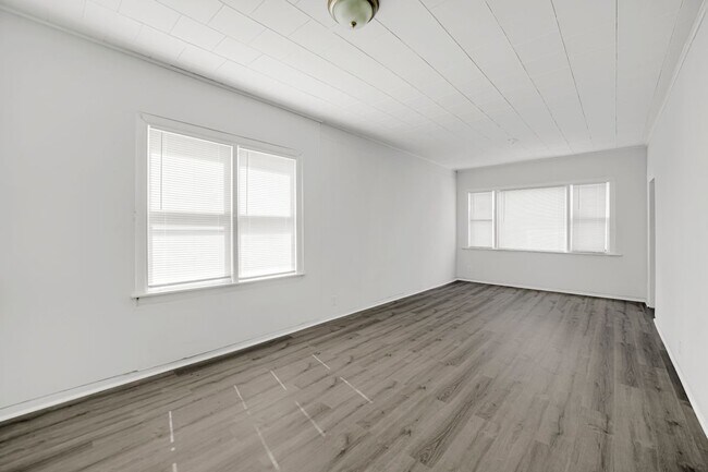 Foto del edificio - 120 E Kensington Ave