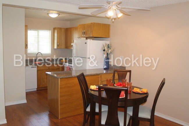 Building Photo - 11200 SW Greenburg Rd