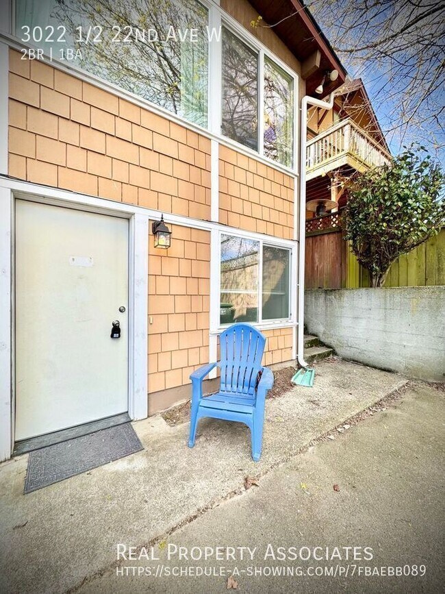 Building Photo - 3022 22nd Ave W