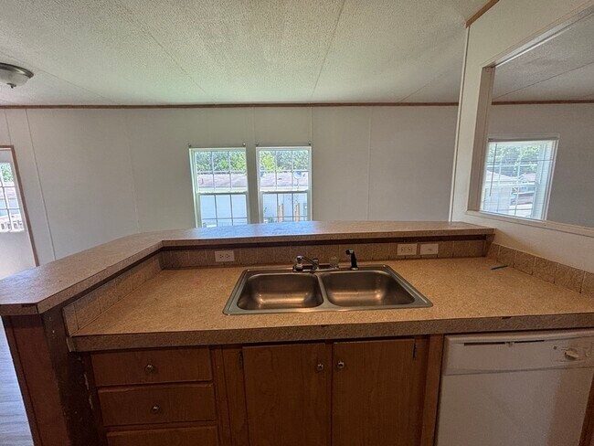 Foto del edificio - 10111 Piney Creek Ct