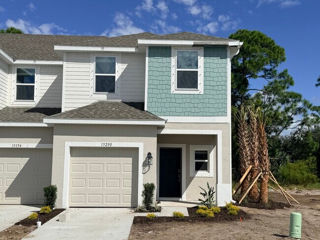 Building Photo - 15200 Cuzcorro Ct