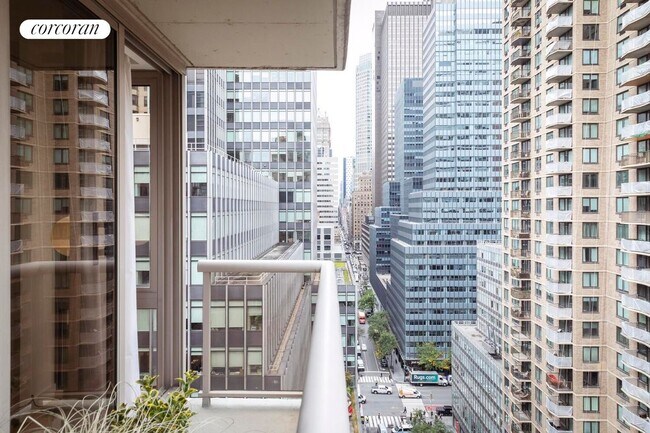 Foto del edificio - 234 E 46th St