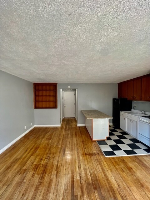 Foto del edificio - Corona Manor