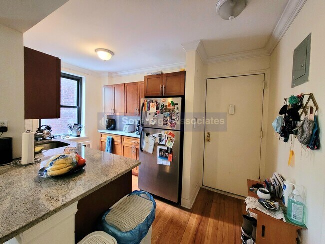 Foto del edificio - 4489 Broadway