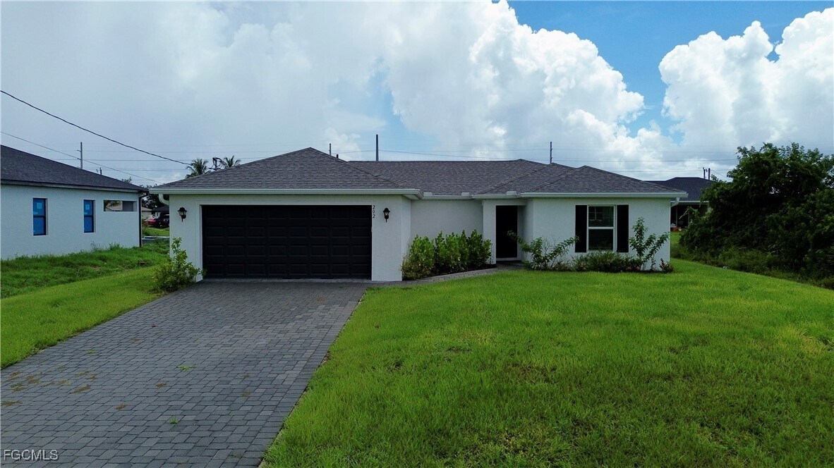 Foto principal - 202 NW 25th St