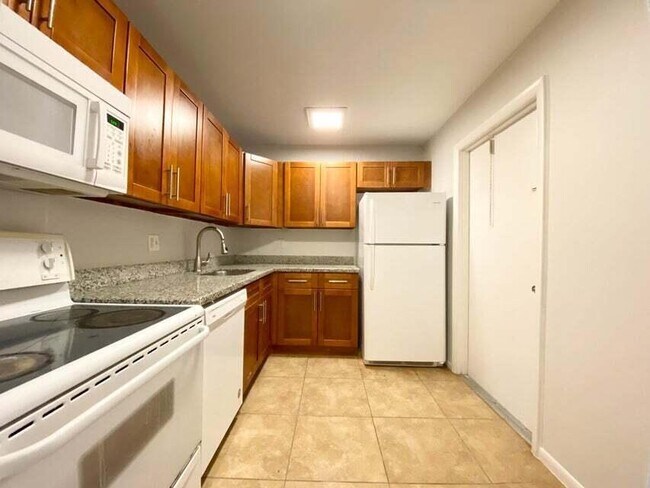 Foto del edificio - 622 NW 13th St