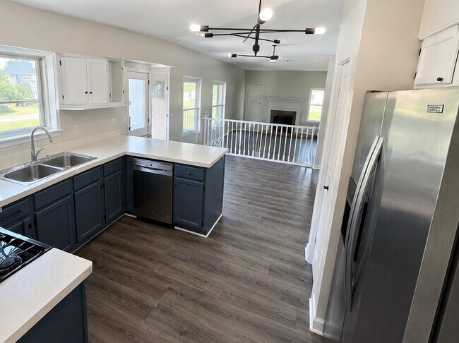 Foto del edificio - 1432 Huntcliff Rd