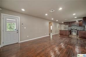 Building Photo - 212 E Bryce Ave
