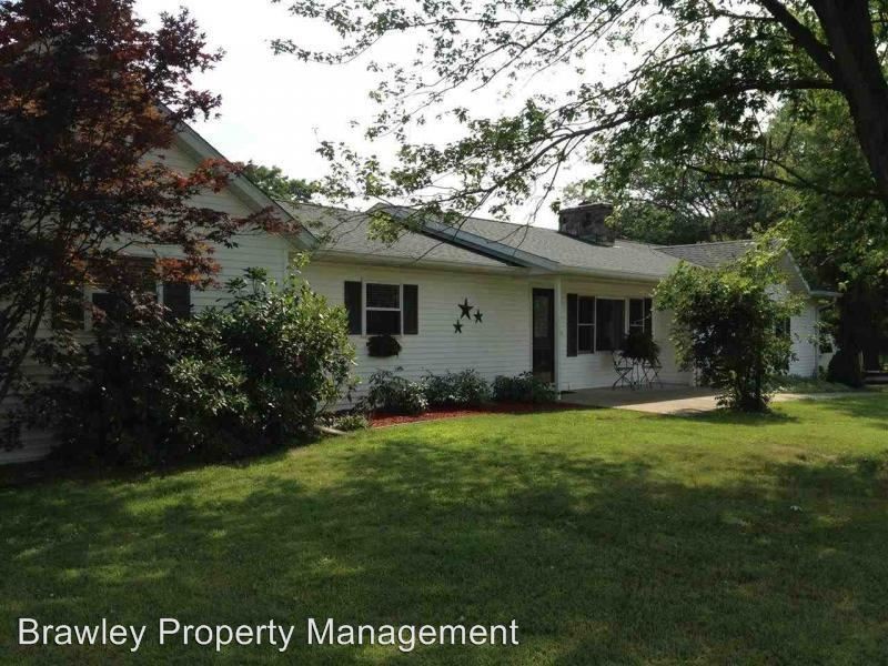 Primary Photo - 2850 E Ramp Creek Rd