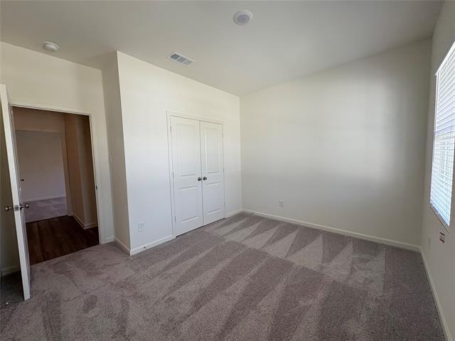 Building Photo - 4920 Weymouth Dr