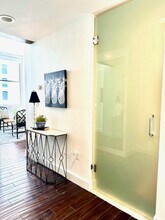 Building Photo - Redwood Place