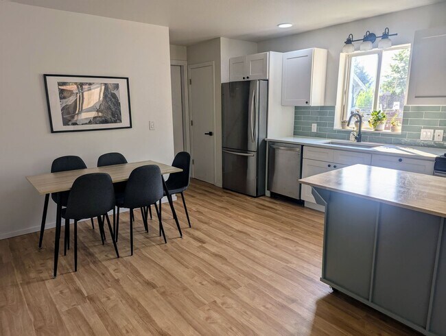 Foto del edificio - 2809 Woburn St