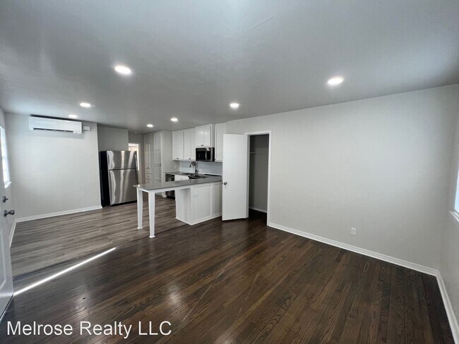 Foto del edificio - 1 br, 1 bath House - 221 NE 26th, Apt A