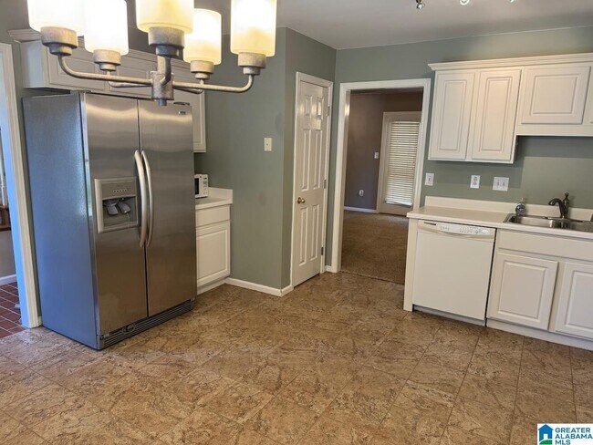 Foto del edificio - 112 Rocky Ridge Dr