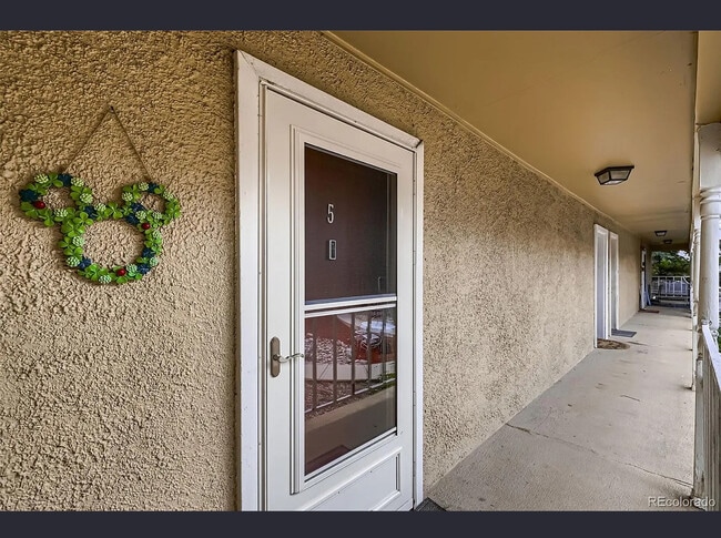 Photo - 19636 Victorian Dr Apartment