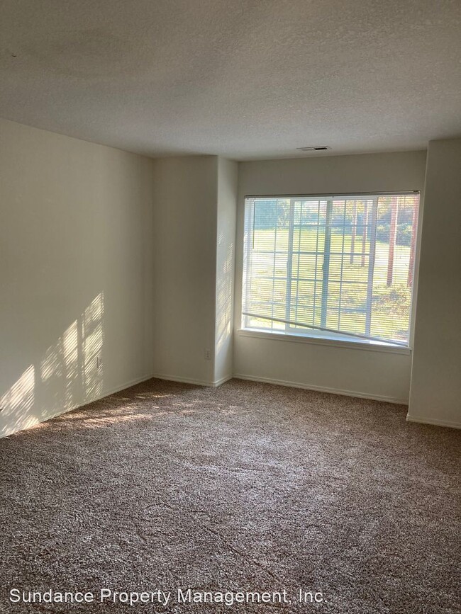 Building Photo - 3 br, 2.5 bath House - 12459 SW Creekshire...