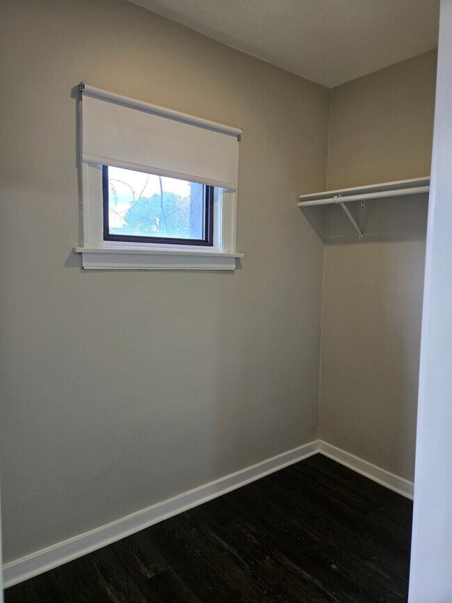 6540 N Glenwood Ave, Chicago, IL 60626 House Rental in Chicago, IL