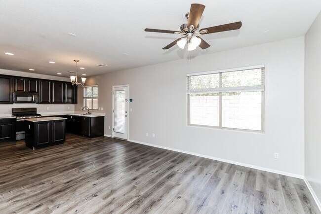 Building Photo - 697 Calamus Palm Pl