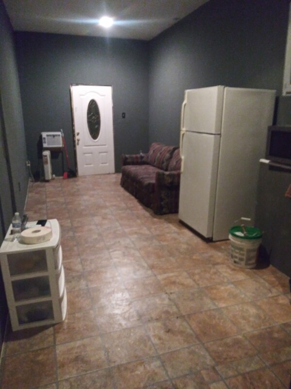 357 Holly Ln Unit B, Kentwood, LA 70444 Room for Rent in Kentwood, LA