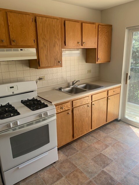 Foto del edificio - Countryside Apartments