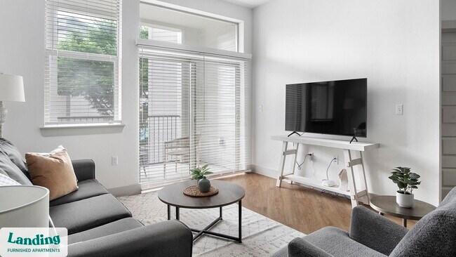 Foto del edificio - 2511 Montopolis Dr