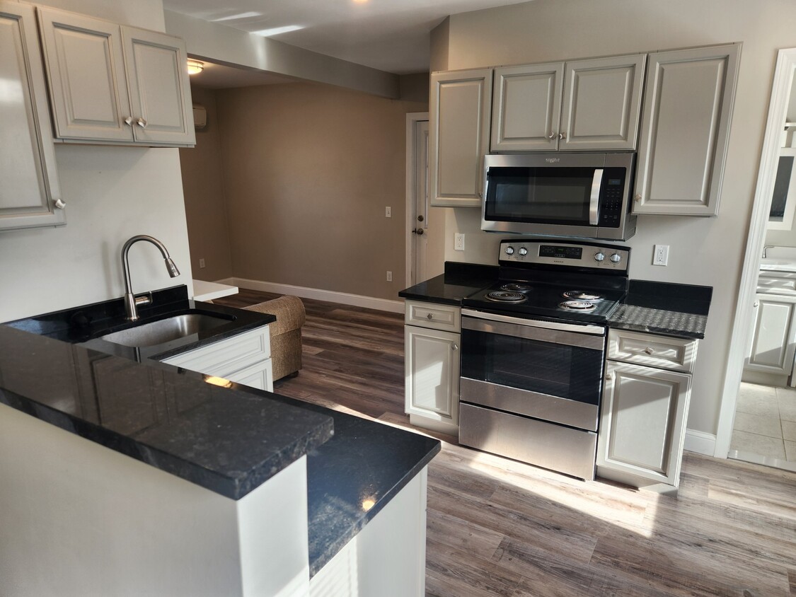 Foto principal - 36 Mount Hope Ave