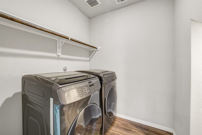 Foto del edificio - 8506 Lagosta Ln