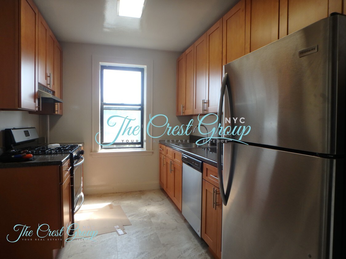 6809 Burns St Unit 3, Forest Hills, NY 11375 Condo for Rent in Forest Hills, NY
