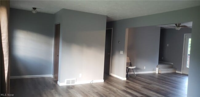 Building Photo - 12765 Butternut Rd
