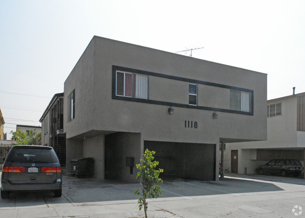Foto del edificio - 1118 S Holt Ave