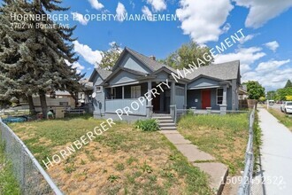 Building Photo - 2702 W Boone Ave