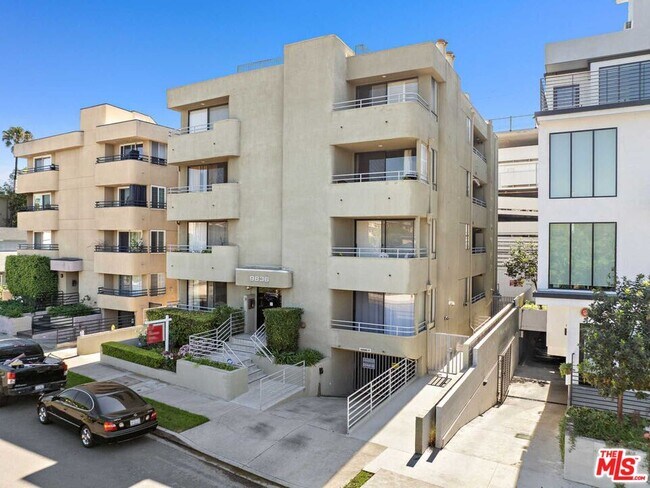 Foto del edificio - 9836 Vidor Dr