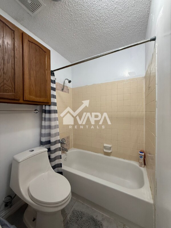 Foto del edificio - 4702 Sunny Grove