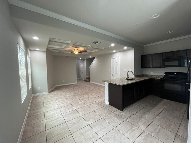 Foto del edificio - 16906 Dancing Ava